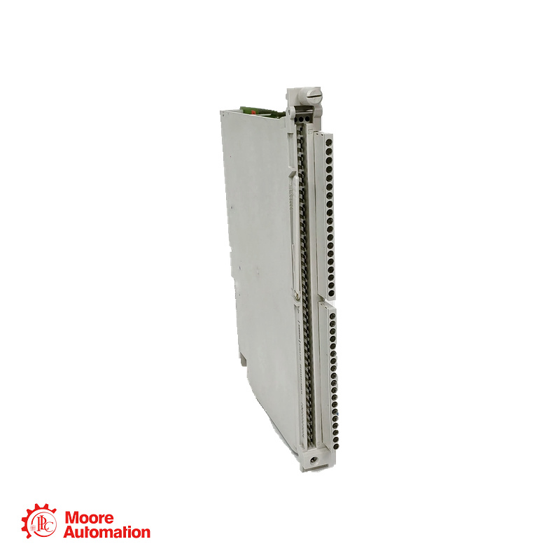 Siemens 6ES5451-4UA14 SIMATIC S5 32-Channel Digital Output Module